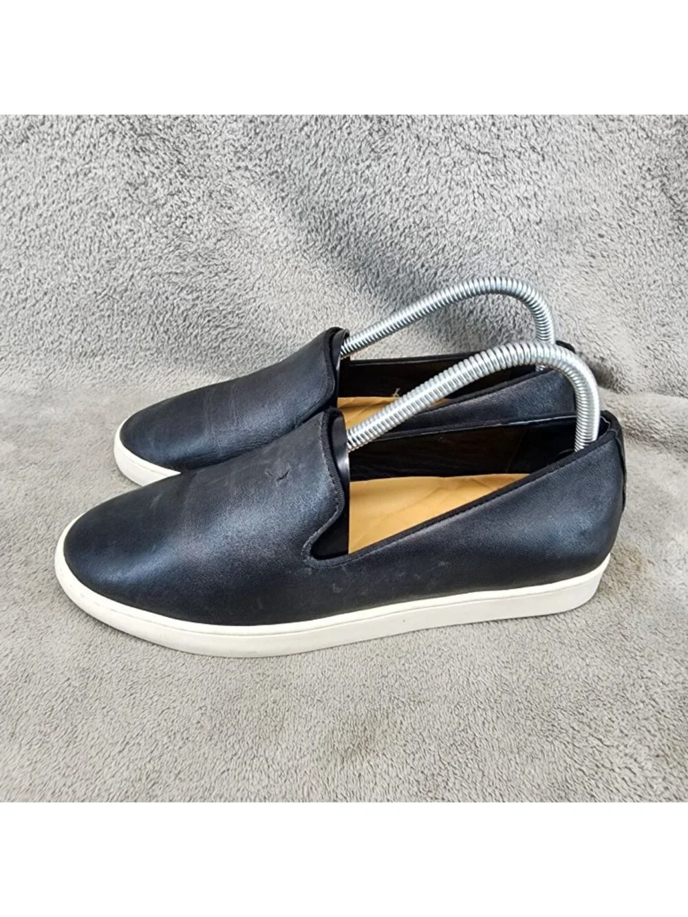 Birdies Shoes Womens 7.5 Black Leather Slip On Sneakers *Read*